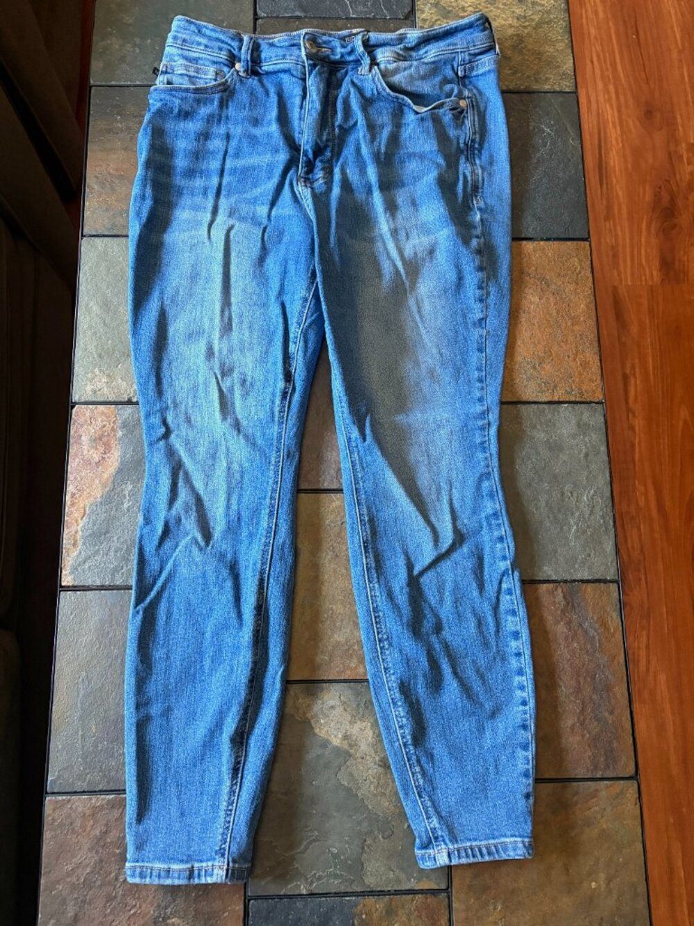 Judy Blue high rise tummy control classic skinny jeans JB88799 medium wash 14W